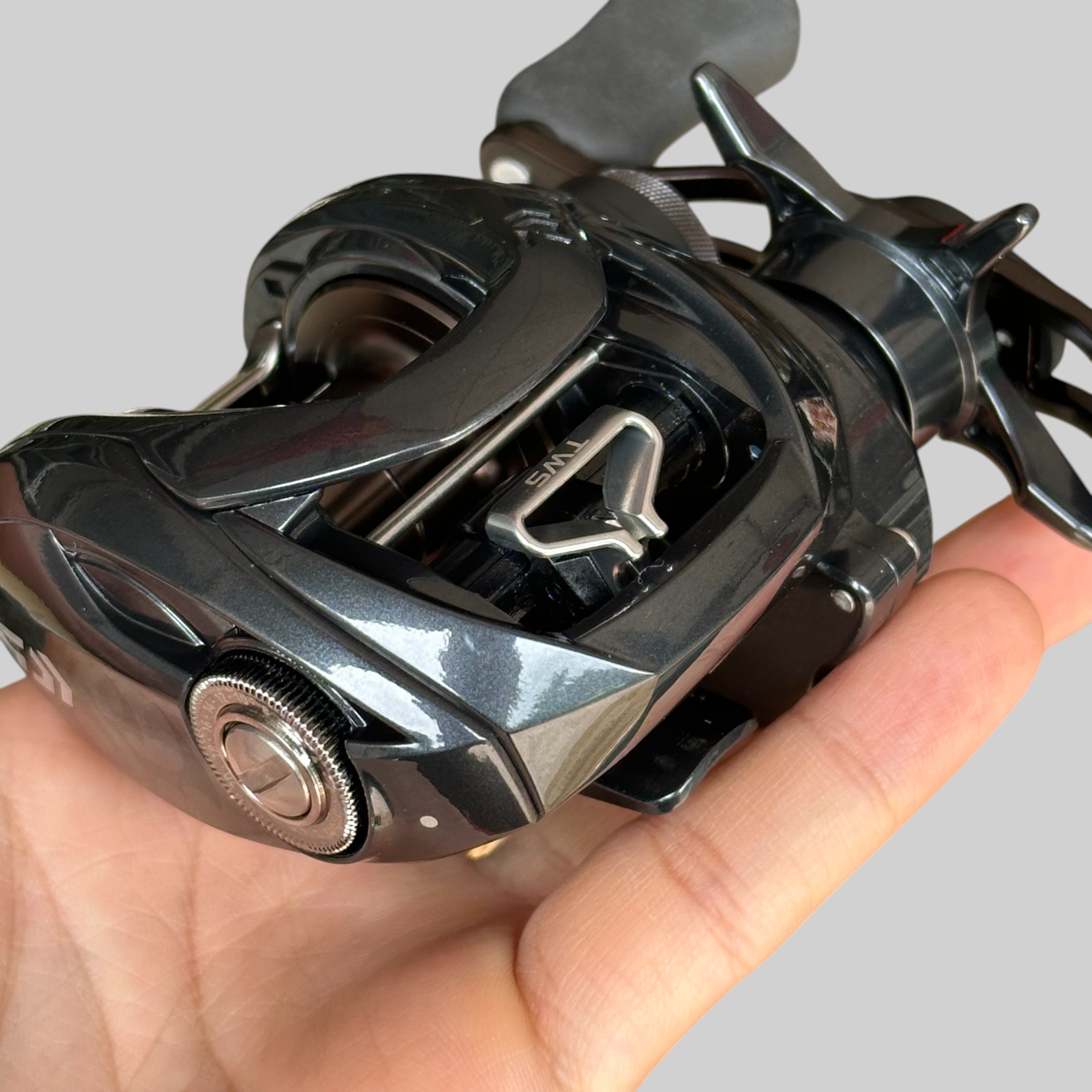 Daiwa Tatula SV TW 103 - Máy câu ngang câu lure Tatula SV TW 103 - Hình ảnh 9